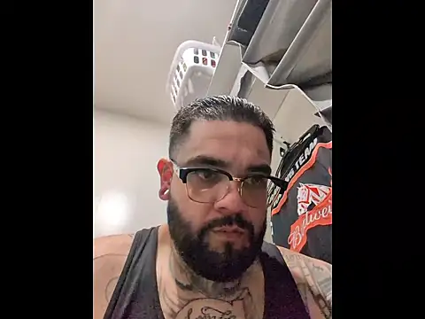 NASTY XL online show from October 21, 2025, 6:18 pm