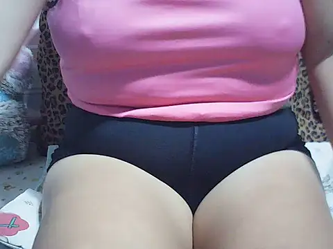 Snapshot of Horny_miya1989 chatting on February 14, 2026, 6:13 am Horny miya1989 online show from February 14, 2026, 6:13 am