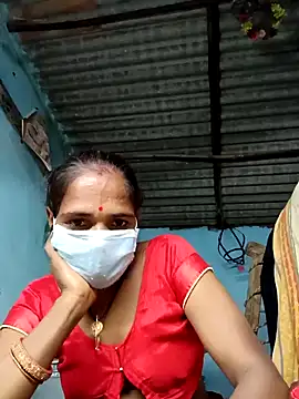 Snapshot of Hot-honi chatting on September 30, 2025, 1:17 pm Hot-honi online show from September 30, 2025, 1:17 pm