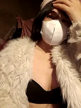 Snapshot of VanGau031694 chatting on January 12, 2026, 12:06 am VanGau031694 online show from January 12, 2026, 12:06 am