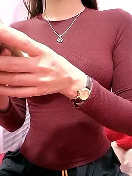 CherryBeii online show from January 14, 2026, 12:25 am