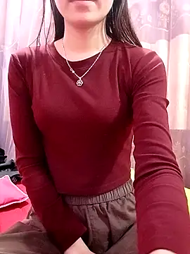 Snapshot of CherryBeii chatting on November 24, 2025, 2:33 am CherryBeii online show from November 24, 2025, 2:33 am