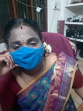 Tamil Kavitha10 online show from November 14, 2025, 3:26 pm