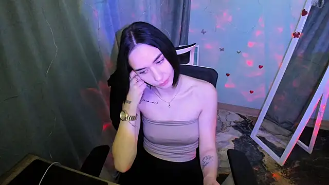 Bella Night4 online show from December 1, 2025, 8:15 am