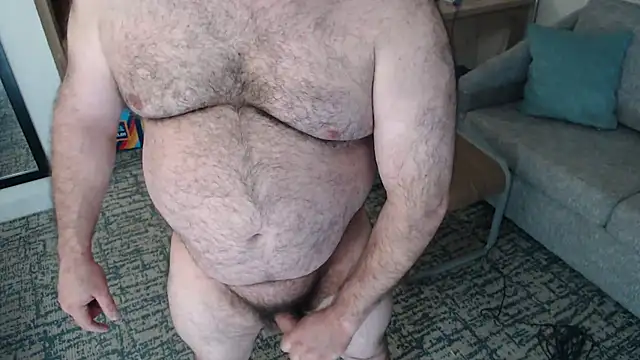 Snapshot of bullmusclejoe chatting on October 27, 2025, 12:33 am bullmusclejoe online show from October 27, 2025, 12:33 am