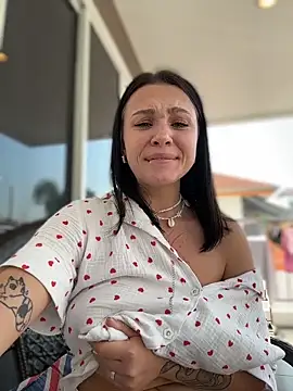 Snapshot of VendiMur chatting on December 2, 2025, 2:12 am VendiMur online show from December 2, 2025, 2:12 am