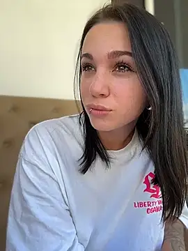 Snapshot of VendiMur chatting on December 15, 2025, 2:06 am VendiMur online show from December 15, 2025, 2:06 am