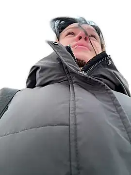 Snapshot of VendiMur chatting on November 7, 2025, 3:11 am VendiMur online show from November 7, 2025, 3:11 am