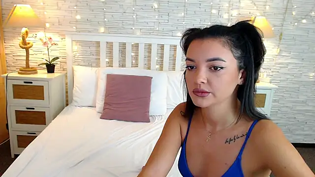 JasminLevi online show from September 19, 2025, 4:49 am