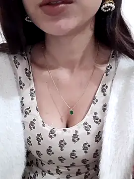 siya rani67 online show from February 2, 2026, 10:47 am