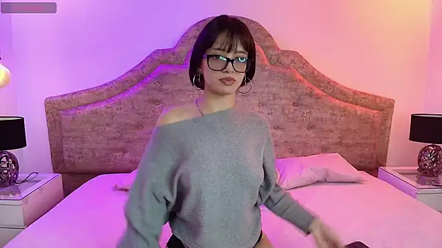 Snapshot of Sweet_1Angel chatting on September 14, 2025, 11:54 am Sweet 1Angel online show from September 14, 2025, 11:54 am