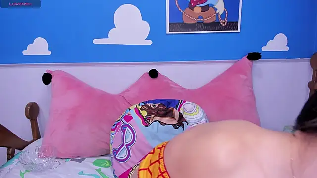 miss  evolet online show from February 27, 2026, 11:10 am