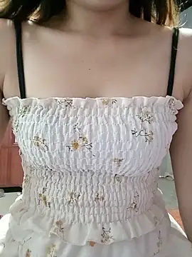 mymy06 online show from June 9, 2026, 11:17 pm