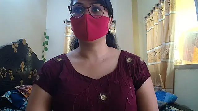 Elena cruz5 online show from March 26, 2026, 7:06 am