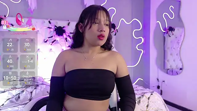 Snapshot of Emma_visconti chatting on October 26, 2025, 12:38 pm Emma visconti online show from October 26, 2025, 12:38 pm