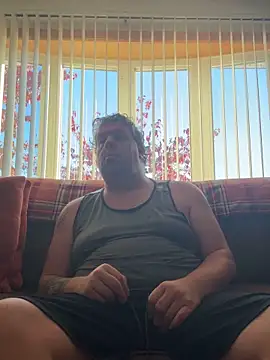 Stephanie1984 online show from October 25, 2025, 12:28 pm