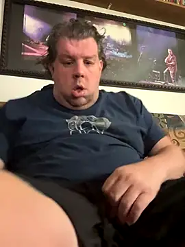 Stephanie1984 online show from November 12, 2025, 5:17 pm