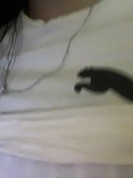 lulizoee online show from September 9, 2025, 7:56 pm