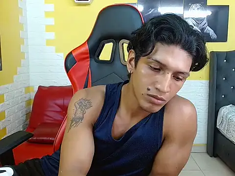 bull cam online show from December 3, 2025, 1:39 am