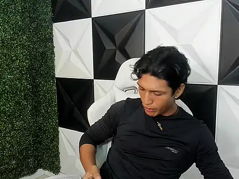 bull cam online show from December 2, 2025, 2:01 am