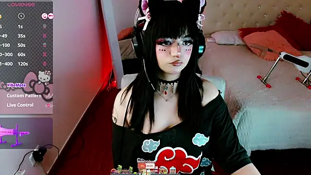 Snapshot of Lunyhose chatting on November 25, 2025, 7:47 pm Lunyhose online show from November 25, 2025, 7:47 pm