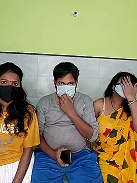 Snapshot of kamini_bhabhi chatting on December 1, 2025, 1:23 pm kamini bhabhi online show from December 1, 2025, 1:23 pm