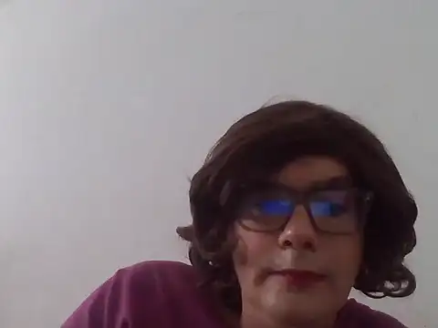 Snapshot of Nady79xxx chatting on December 16, 2025, 1:15 pm Nady79xxx online show from December 16, 2025, 1:15 pm