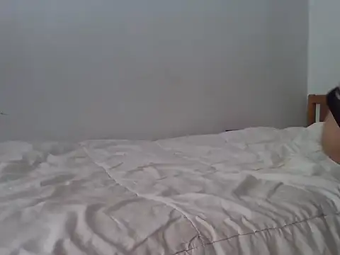 Snapshot of Nady79xxx chatting on November 16, 2025, 12:10 pm Nady79xxx online show from November 16, 2025, 12:10 pm