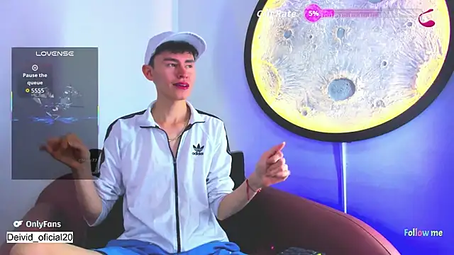 Snapshot of Deivid_oficial20 chatting on November 21, 2025, 1:10 pm Deivid oficial20 online show from November 21, 2025, 1:10 pm