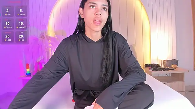 ALICESANDOVAL online show from April 5, 2026, 11:28 am