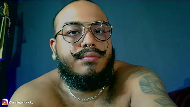 Snapshot of _leda_swan_ chatting on October 2, 2025, 1:03 pm leda swan online show from October 2, 2025, 1:03 pm