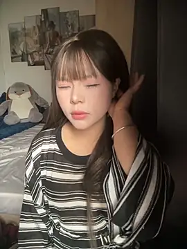 SarahBeii online show from October 26, 2025, 3:40 am