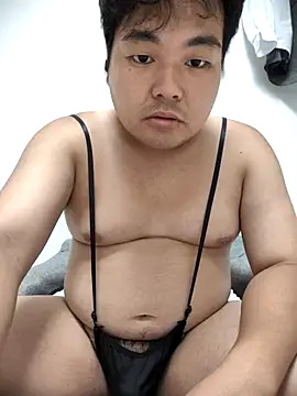 Snapshot of sho1101music chatting on October 1, 2025, 12:09 pm sho1101music online show from October 1, 2025, 12:09 pm