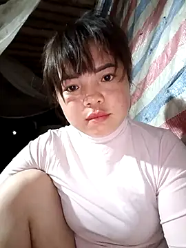 AnHa19 online show from April 6, 2026, 9:38 pm