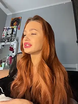 LittleFox    online show from April 18, 2026, 7:33 am