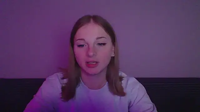 Snapshot of Star_Girlish chatting on October 30, 2025, 8:28 pm Star Girlish online show from October 30, 2025, 8:28 pm