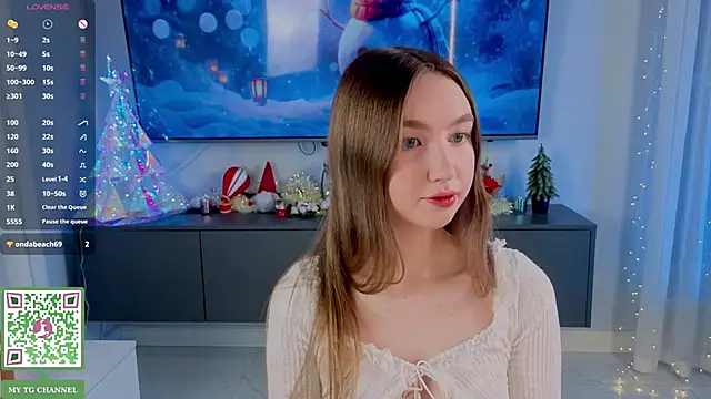 Snapshot of ElfredaTupy chatting on February 5, 2026, 7:32 pm ElfredaTupy online show from February 5, 2026, 7:32 pm