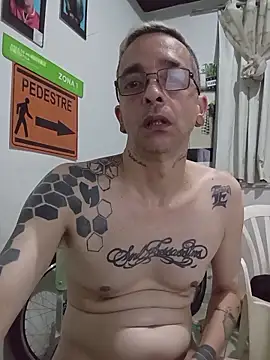 dinho carioca online show from February 23, 2026, 8:42 pm