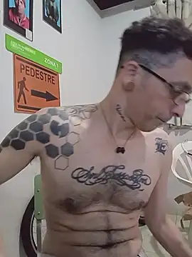 dinho carioca online show from December 14, 2025, 12:44 pm