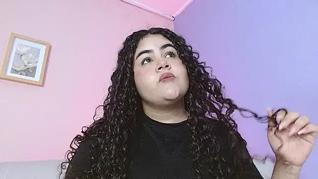 Snapshot of lourdes_moon22 chatting on October 15, 2025, 1:52 pm lourdes moon22 online show from October 15, 2025, 1:52 pm