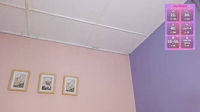 Snapshot of lourdes_moon22 chatting on September 29, 2025, 1:34 am lourdes moon22 online show from September 29, 2025, 1:34 am