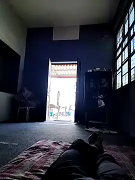 Snapshot of HIIMSINGLEBOY chatting on October 29, 2025, 6:34 am HIIMSINGLEBOY online show from October 29, 2025, 6:34 am