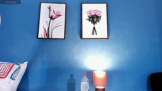 Grettel w online show from November 6, 2025, 7:40 pm