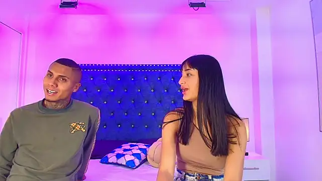 Damian and roxanne online show from April 21, 2026, 12:45 pm