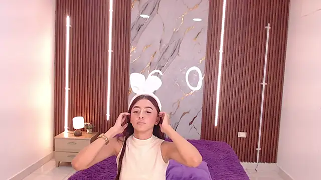 Snapshot of shena_nomy1 chatting on October 5, 2025, 9:05 pm shena nomy1 online show from October 5, 2025, 9:05 pm