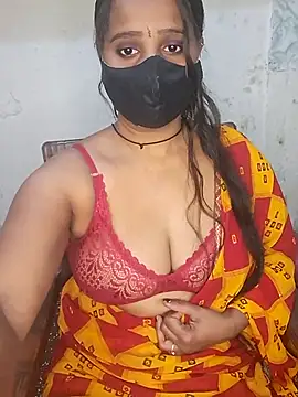 Minu love online show from February 6, 2026, 8:32 am