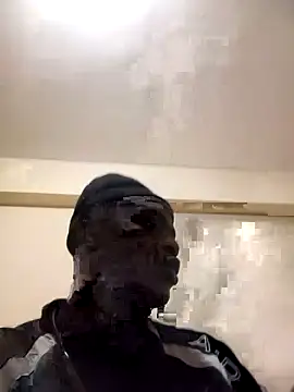 mojeemore online show from April 27, 2026, 6:28 pm