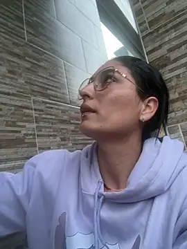 Scarlett 12 online show from February 25, 2026, 11:21 am