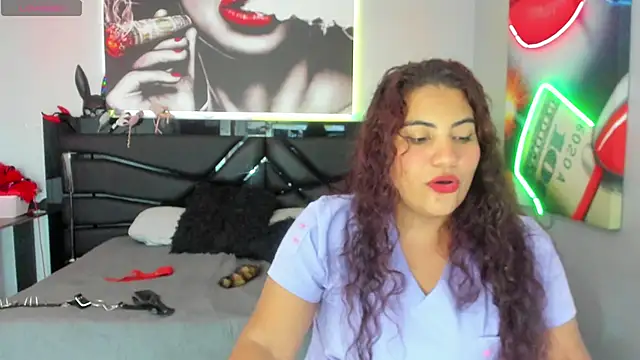 Sara Bdsm  online show from February 18, 2026, 2:20 am