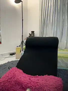 AmyRoss 1 online show from August 5, 2026, 1:05 pm